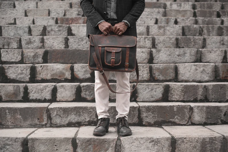 Vintage Brown Personalised 15“Laptop Bag, Handmade Buffalo Leather Messenger Bag, Crossbody Full-grain Computer Bag, Stylish Gifts For Him